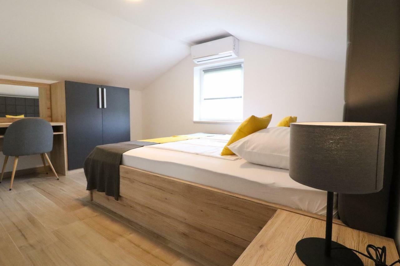 Brand New Apartment In มาลินสกา ภายนอก รูปภาพ